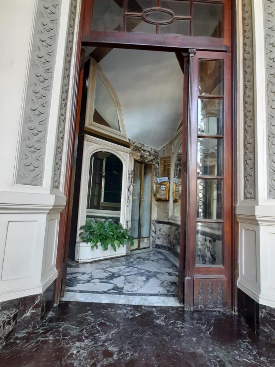 Moreno Al 1700 2° - Hermoso Piso 5 Ambientes con Balcon 5