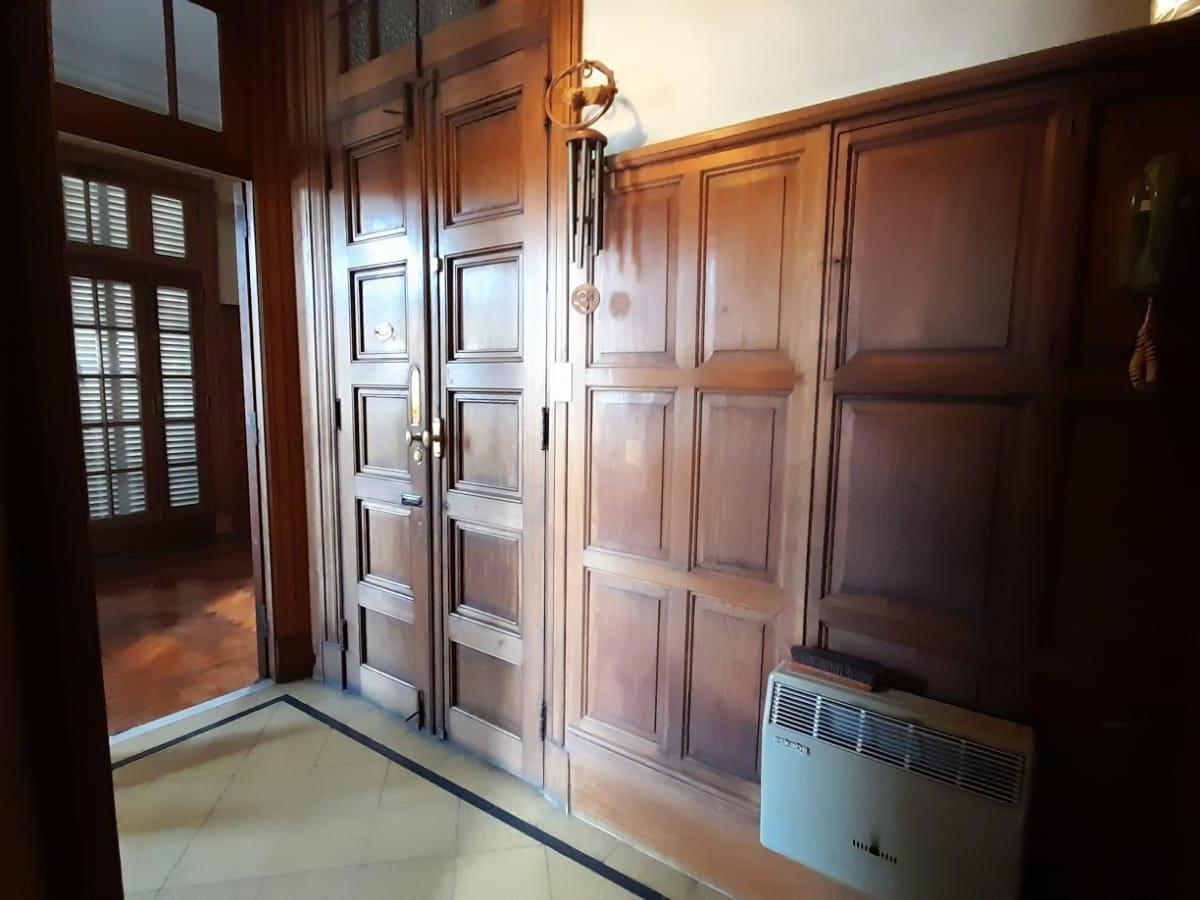 Moreno Al 1700 2° - Hermoso Piso 5 Ambientes con Balcon 4