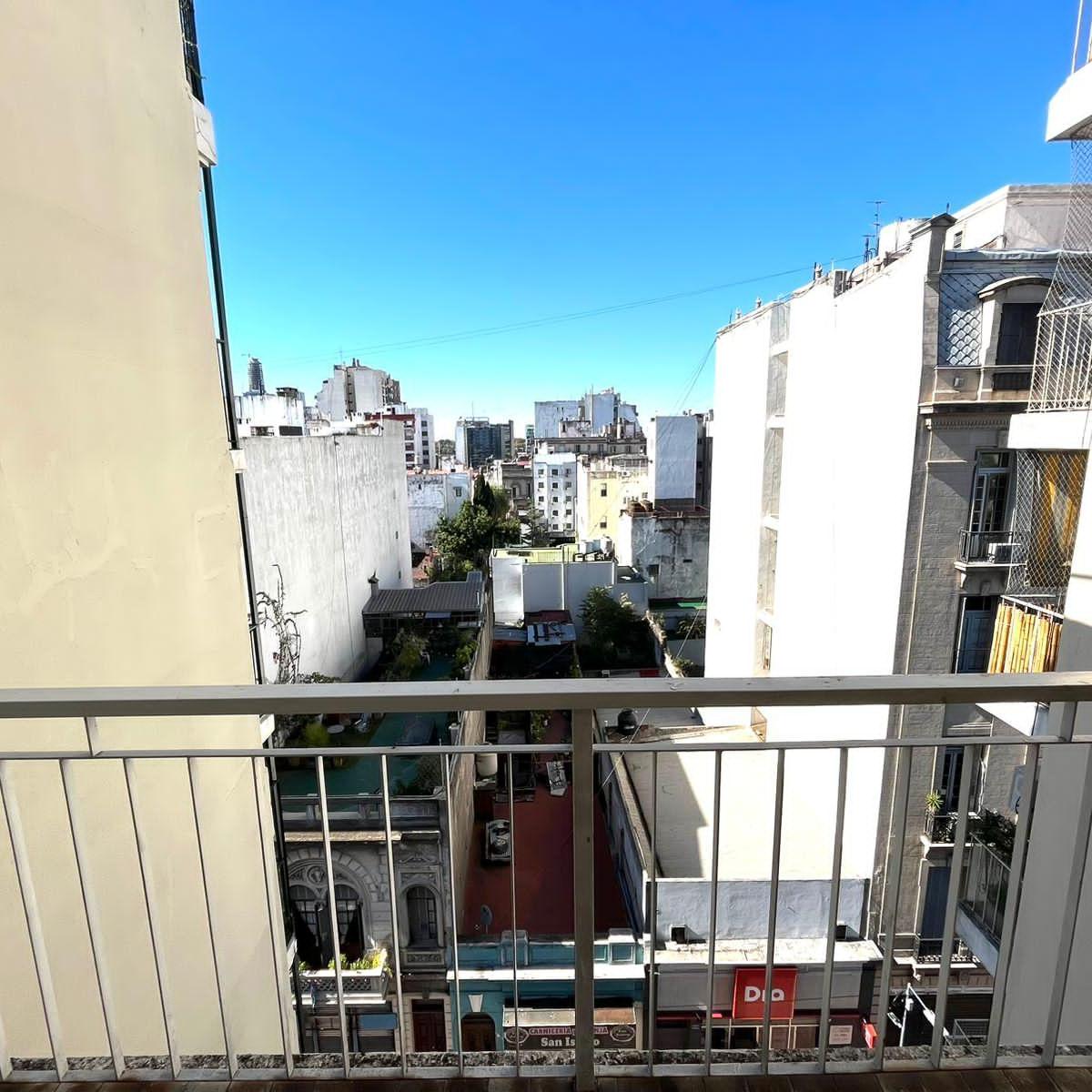 En Venta Departamento - Bolívar 1400 4