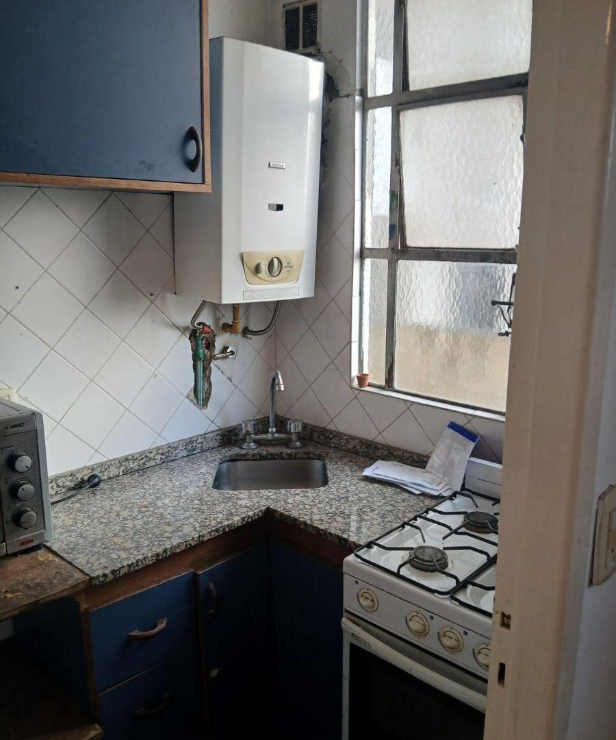 Foto de Defensa 1800 2°- Departamento de dos ambientes en frente de parque, imagen 4