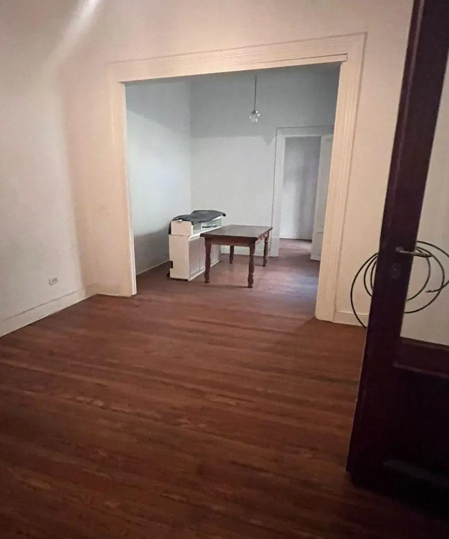 Bellísimo departamento en Alquiler o Venta con dependencia - Av Caseros 400 4