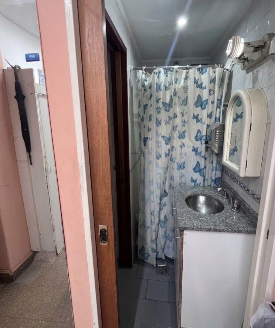 Foto de Local comercial en plena avenida en Venta o alquiler - Avenida San Juan, imagen 4