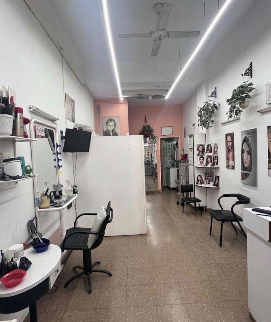 Foto de Local comercial en plena avenida en Venta o alquiler - Avenida San Juan, imagen 5
