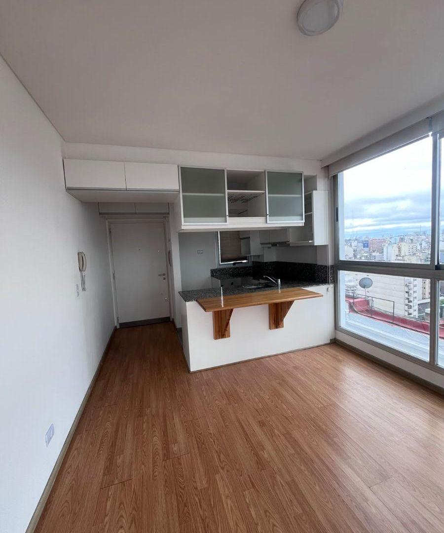 Foto de OPORTUNIDAD. Departamento Hermoso 2 ambiente con vista al RIO DE LA, imagen 2