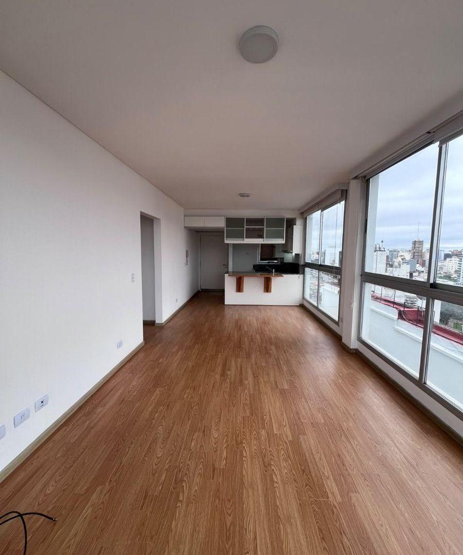 Foto de OPORTUNIDAD. Departamento Hermoso 2 ambiente con vista al RIO DE LA, imagen 3