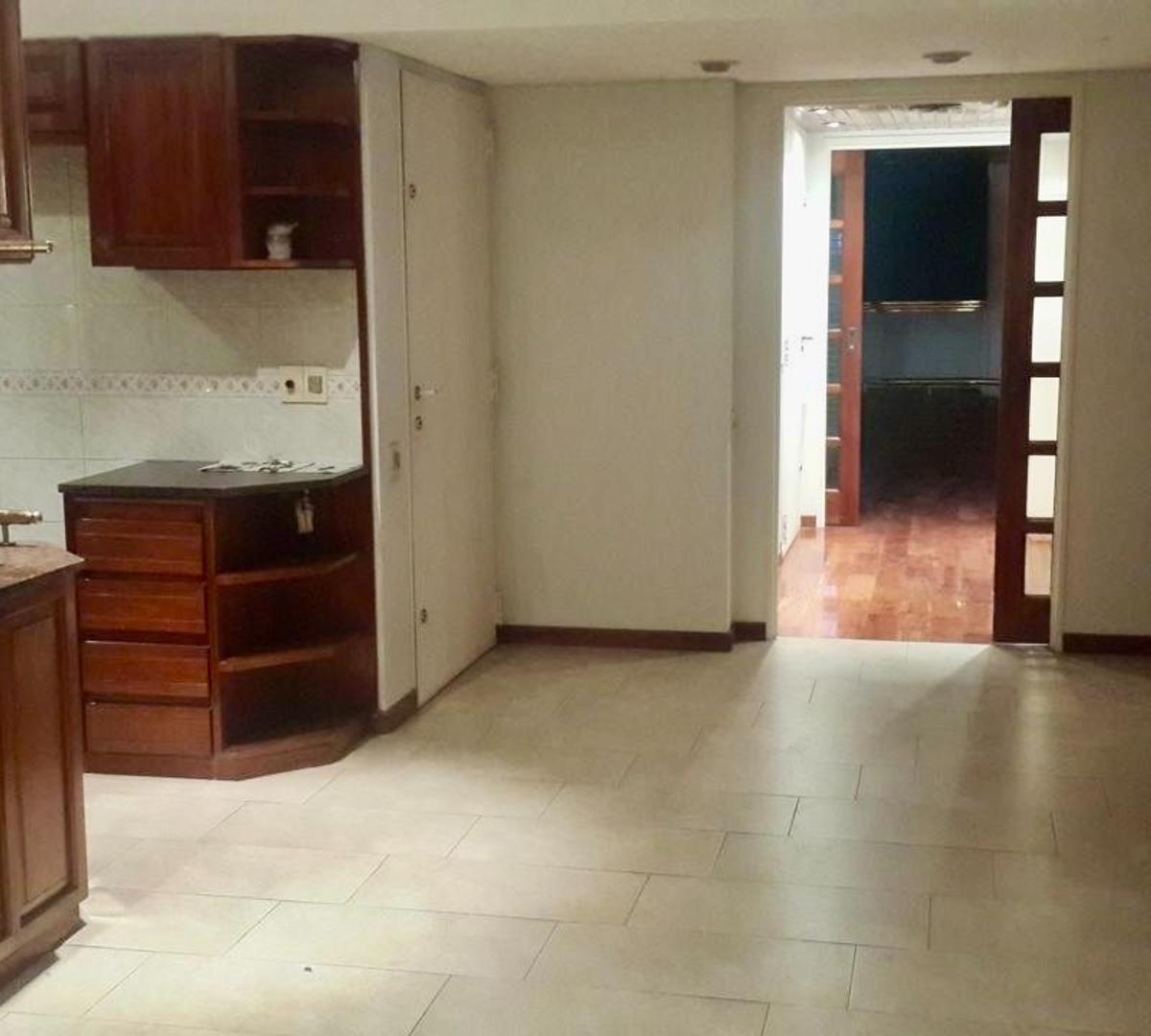 Increible Piso, 200 m² Cubiertos,2 Cocheras y Mucho Mas. 2