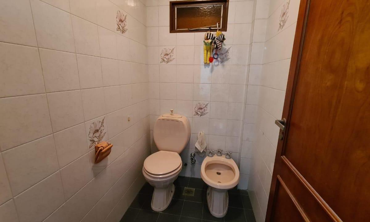 Hermosa Casa 6 Ambientes 4