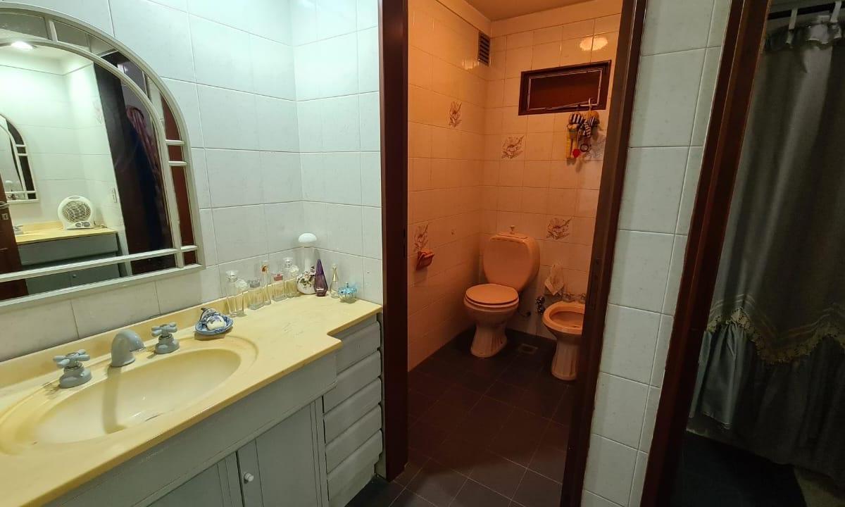 Hermosa Casa 6 Ambientes 2