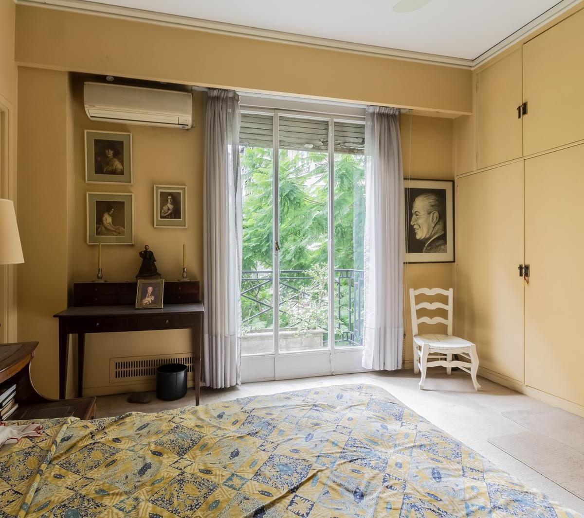 Venta | 3 Dorm., Playroom y 2 Dependencias en Esquina 2