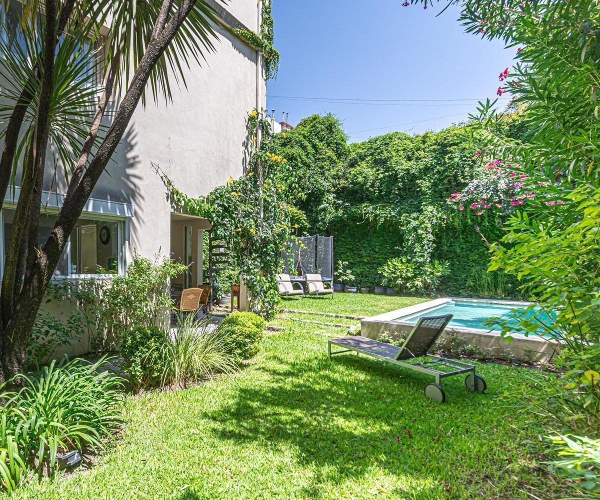 Casa de 550 m² con Piscina y Terraza en Belgrano 4
