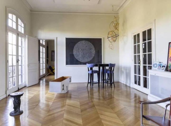 Venta depto 5 amb, 4 suites y vistas a plaza – Recoleta 2