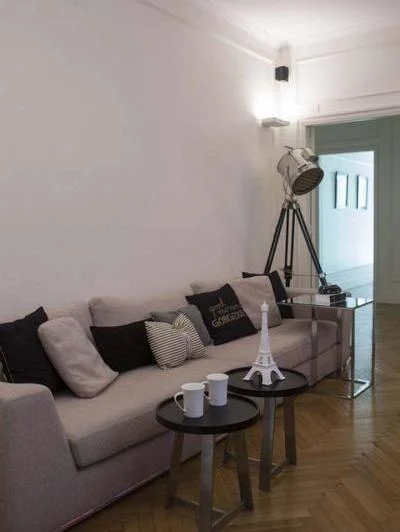 Semipiso de 400 m² con Jardín y 5 Dormitorios en Recoleta 4