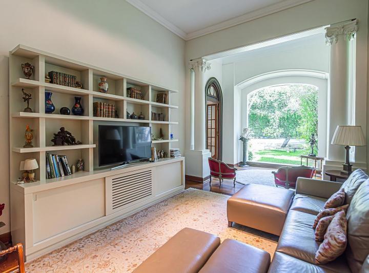 Casa de 550 m² con Piscina y Terraza en Belgrano 4