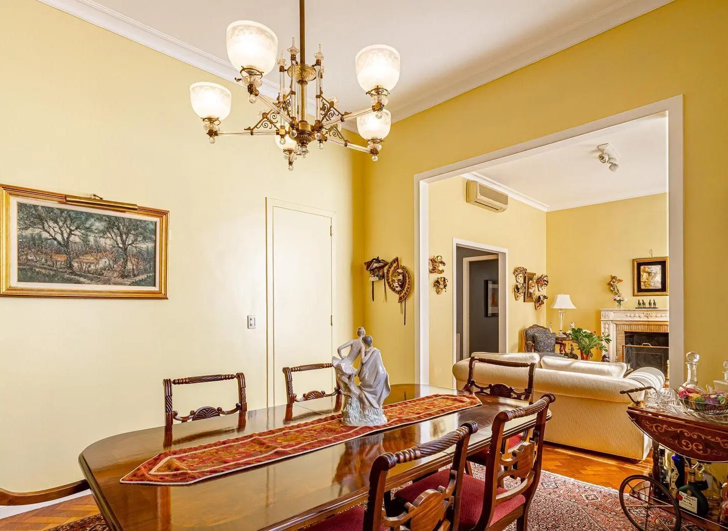 Piso con 2 Suites y Detalles de Categoría en Recoleta 5