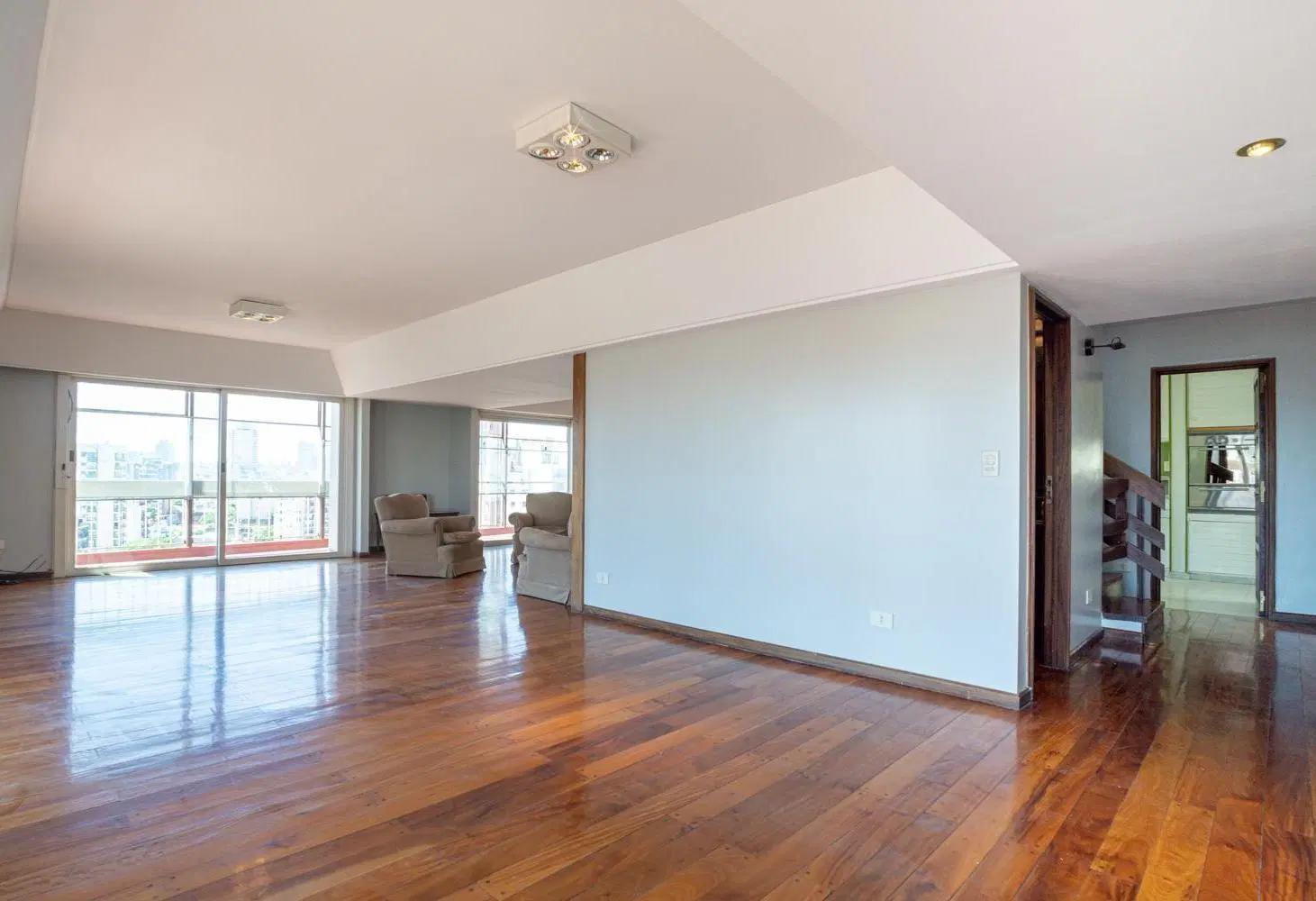 Venta piso 390m2 en San Telmo, terraza, quincho y cocheras 5