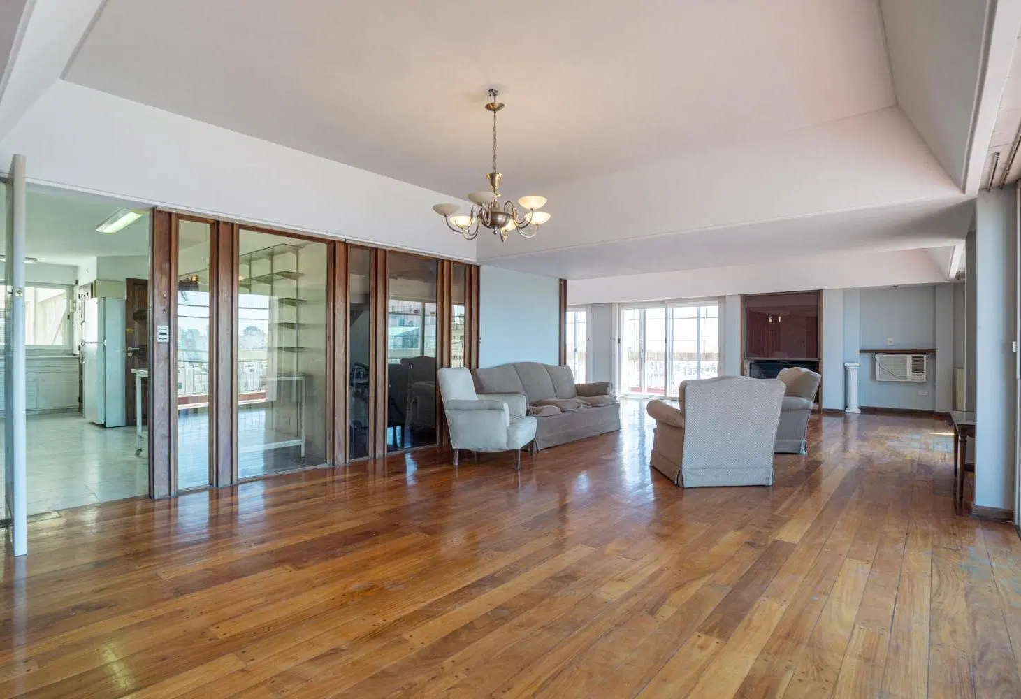 Venta piso 390m2 en San Telmo, terraza, quincho y cocheras 4