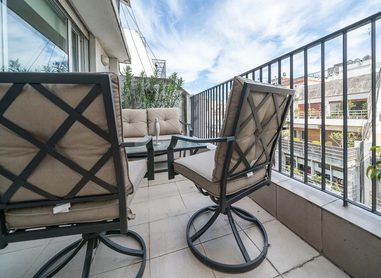 Dúplex con cochera y terraza. 3 dormitorios 4