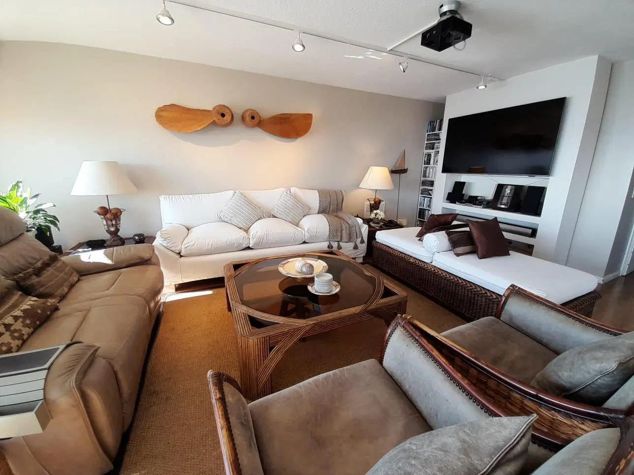 Apartamento 3 dormitorios Playa Mansa Punta del Este vista al mar 5