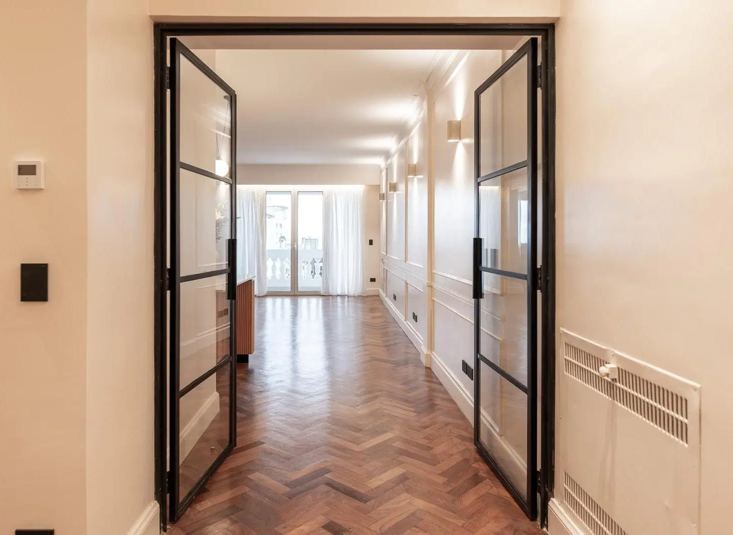 Departamento de Categoría con Vistas al Río | 4 Dormitorios | Cochera 2