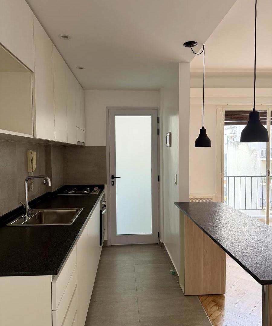 Foto de 2 Ambientes Reciclado a Nuevo | A Pasos de Plaza Vicente López | Recoleta, imagen 1