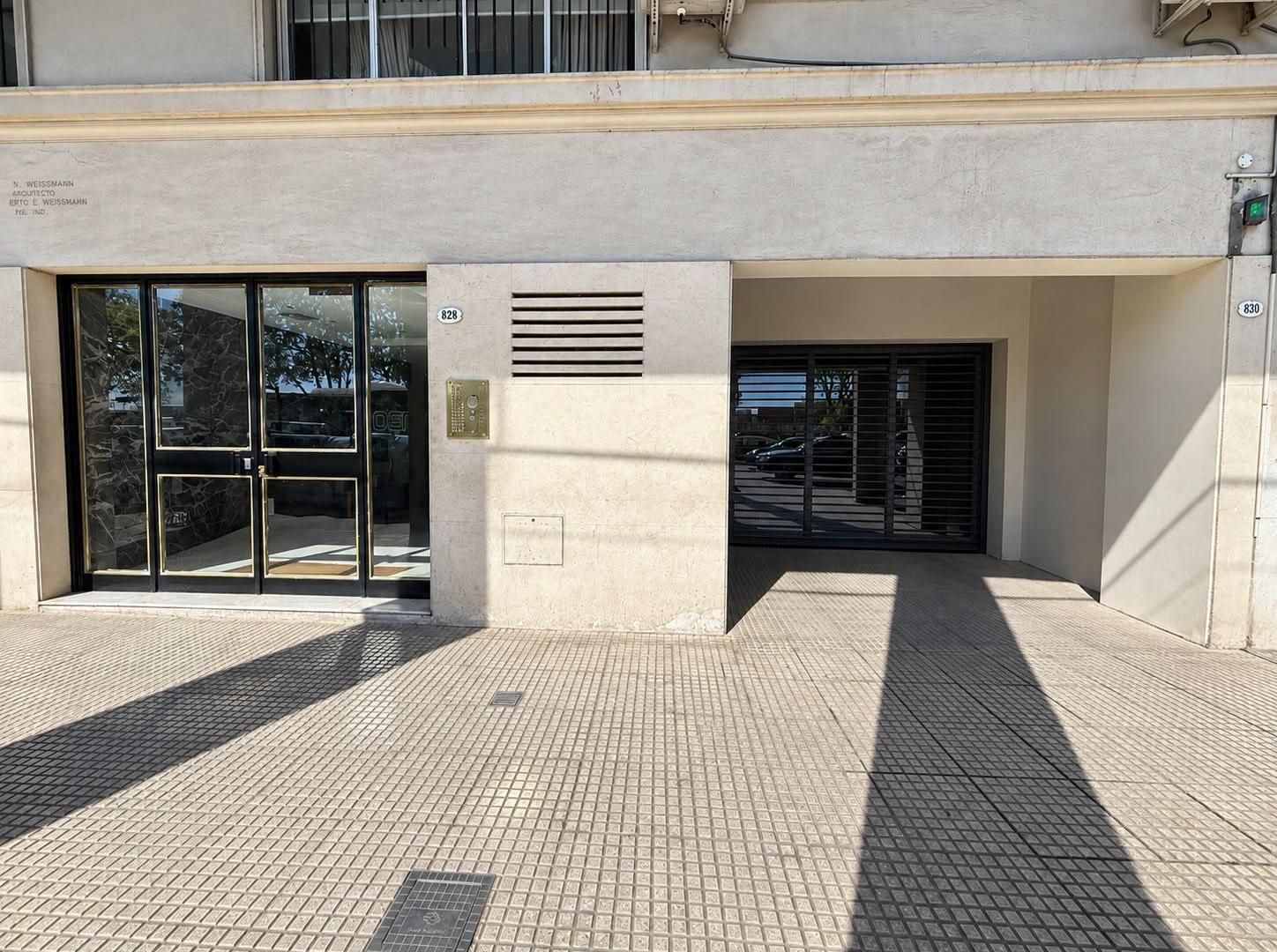 Foto de ALQUILER 3 ambientes dependencia | 2 dormitorios | 2 baños en total |, imagen 2