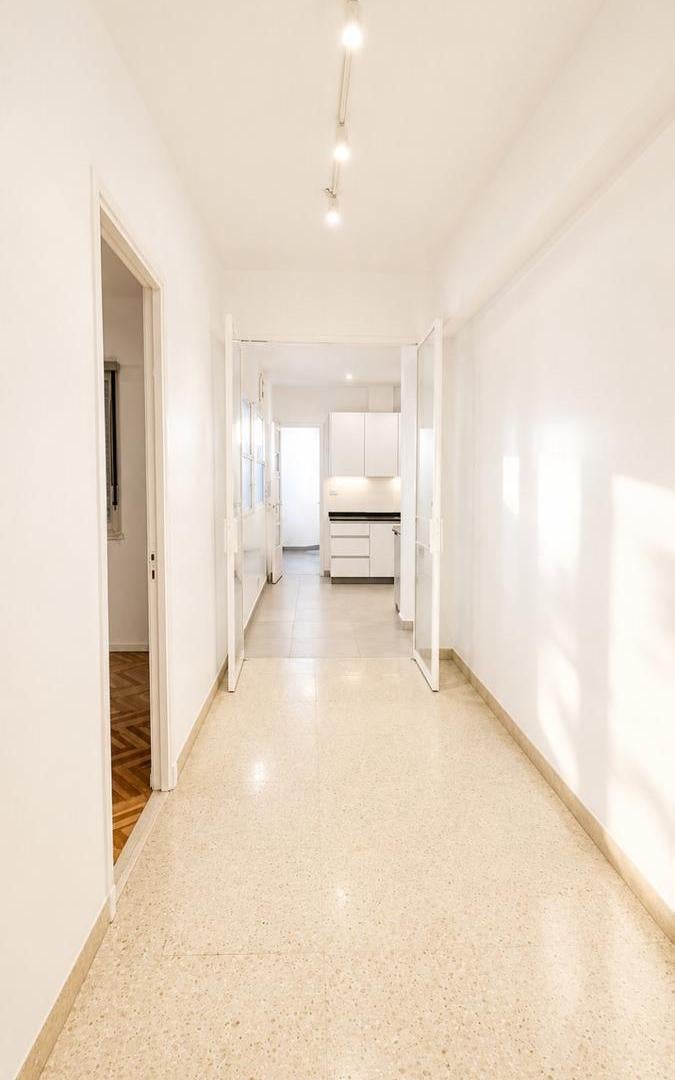 Foto de TODO RECICLADO. 190m2. 3 dorms. 2 baños completos., imagen 3