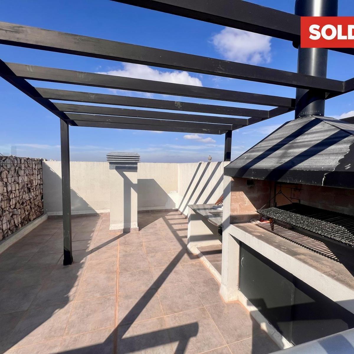 Venta Departamento 3 Ambientes con Terraza Propia en Devoto 2