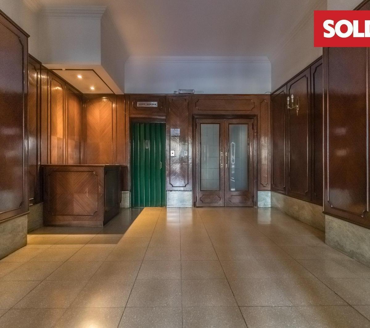 Departamento en Venta Cuarto Ambientes con Dependencia 3