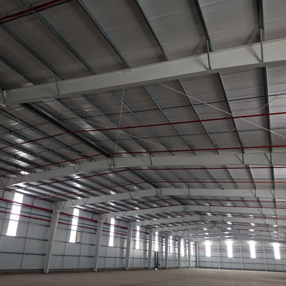 Venta - 2 Galpones con Oficinas, Semicubierto y Playon Exterior - Parque Industrial Bella Vista 4
