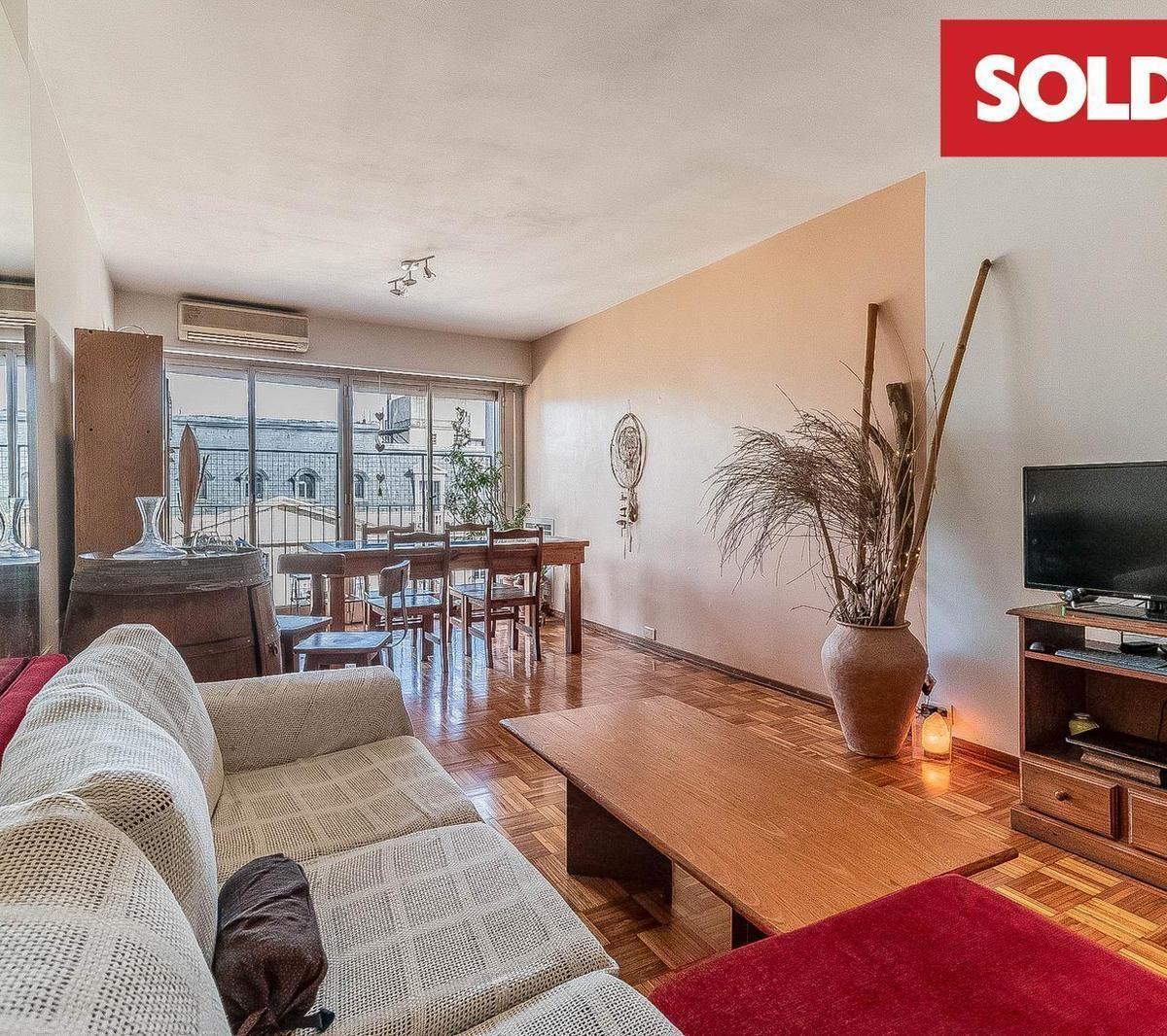 Venta - 4 ambientes - Caballito