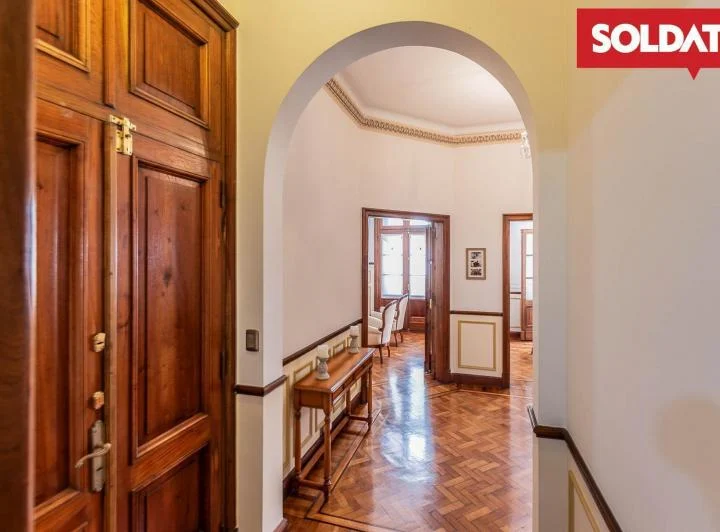 Venta Departamento 5 Ambientes terraza y parrilla Caballito 2