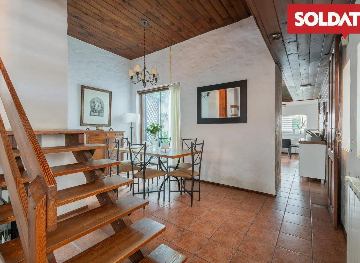 Venta Casa 4 dormitorios en Vicente López con jardín, galería y pileta 5