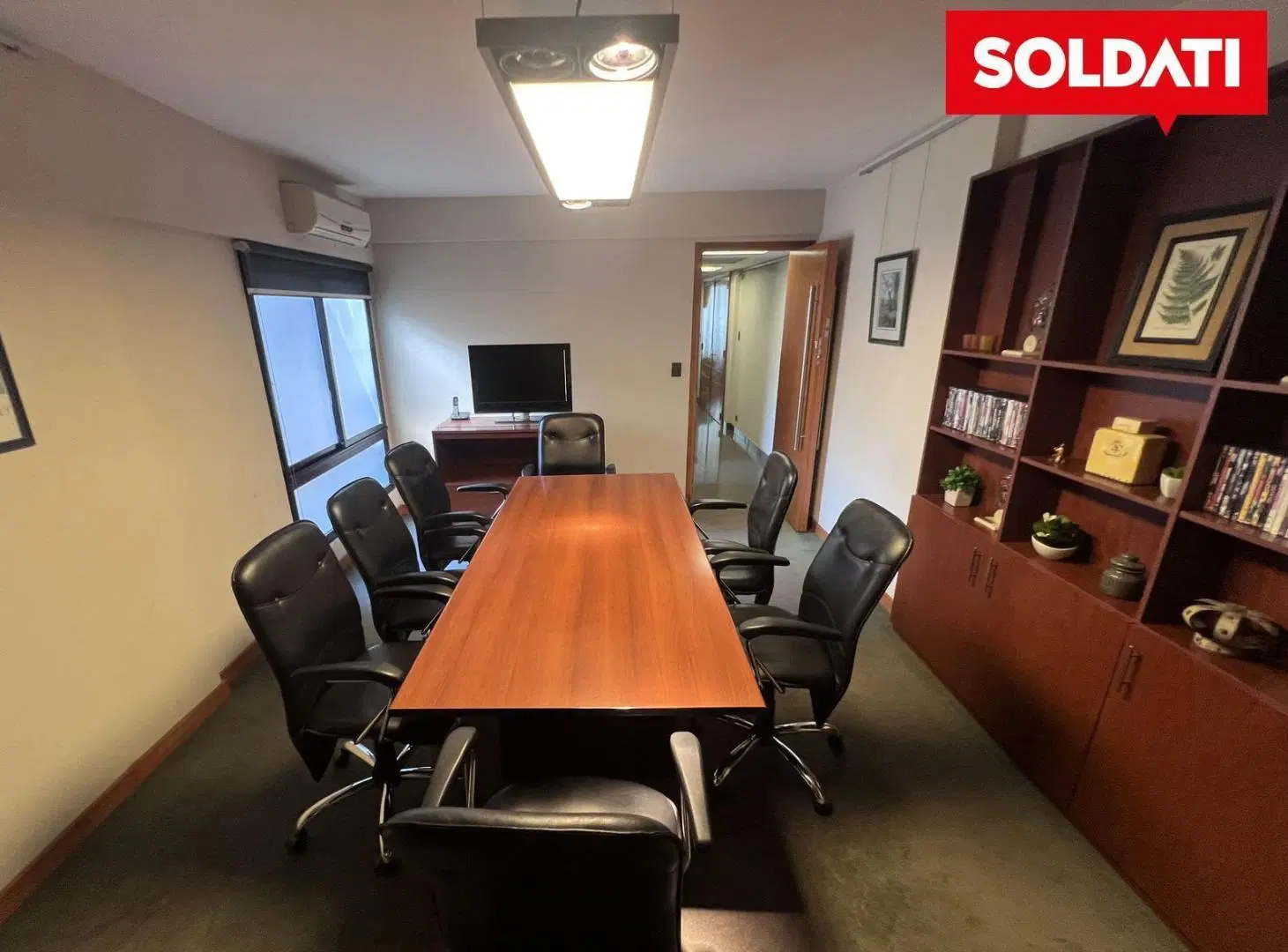 Venta Oficina en Tribunales 14 ambientes 258 m2 5
