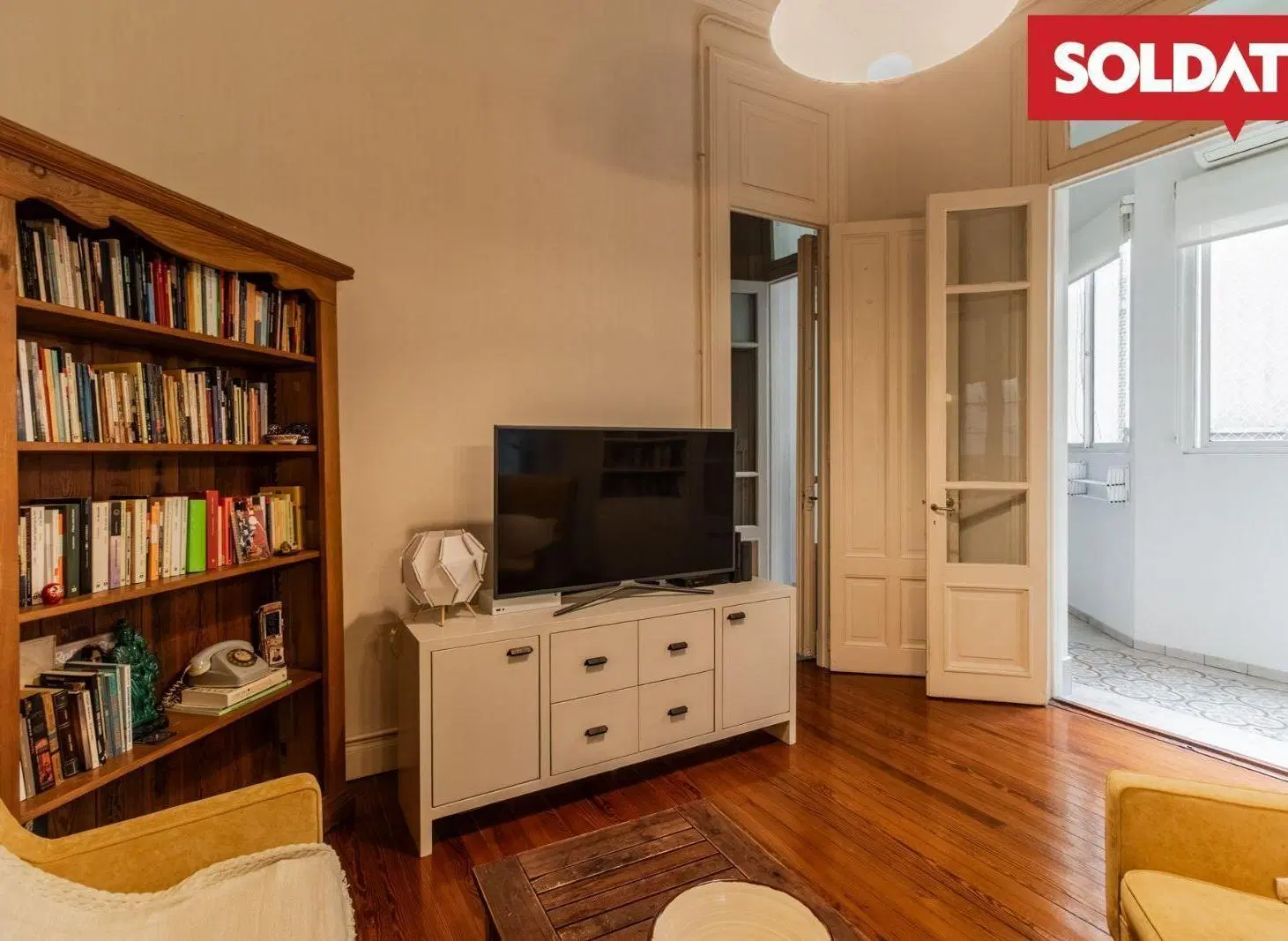 Venta PH 3 ambientes Recoleta escritorio refaccionado 3