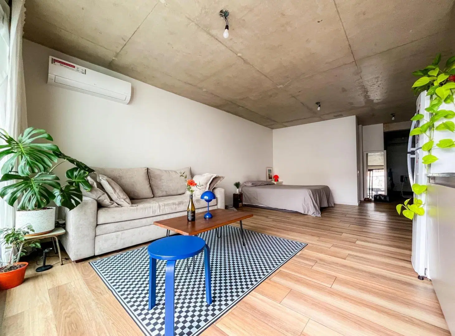 Venta Chacarita Departamento mono ambiente divisible con balcón. 55 mts. 1 año antigüedad 4