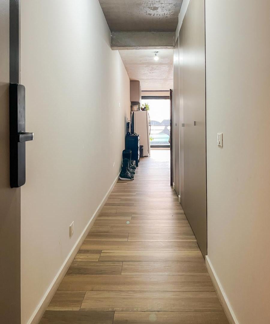 Venta Chacarita Departamento mono ambiente divisible con balcón. 55 mts. 1 año antigüedad