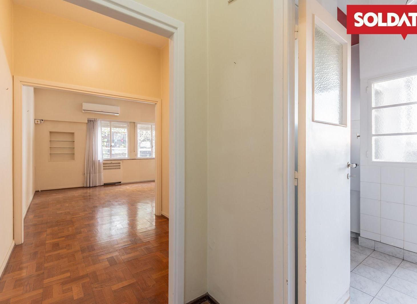 Foto de Venta departamento 3 ambientes con dependencia en Belgrano R, imagen 5