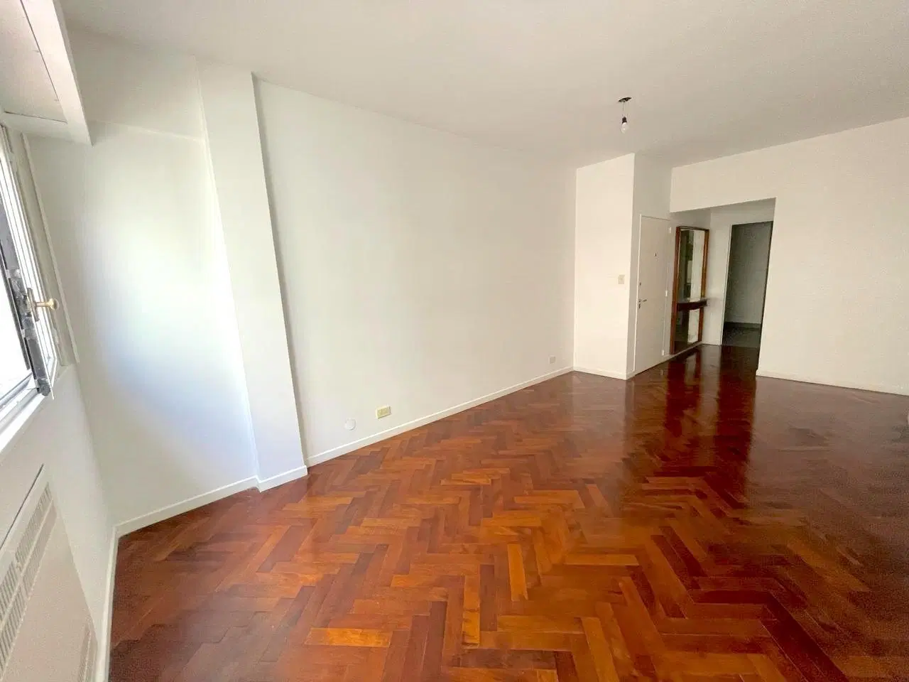 Alquiler Departamento apto profesional de 3 ambientes con dependencias 3