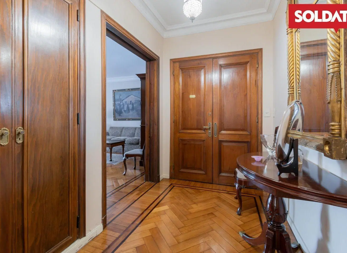 Venta departamento 6 ambientes con cochera y baulera en La Isla Recoleta 3