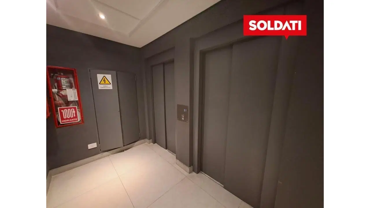 VENTA Oficina con Cochera en Belgrano 5