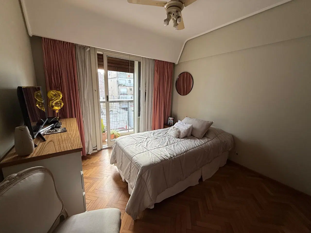 Venta departamento 3 ambientes con dependencia en Recoleta 5
