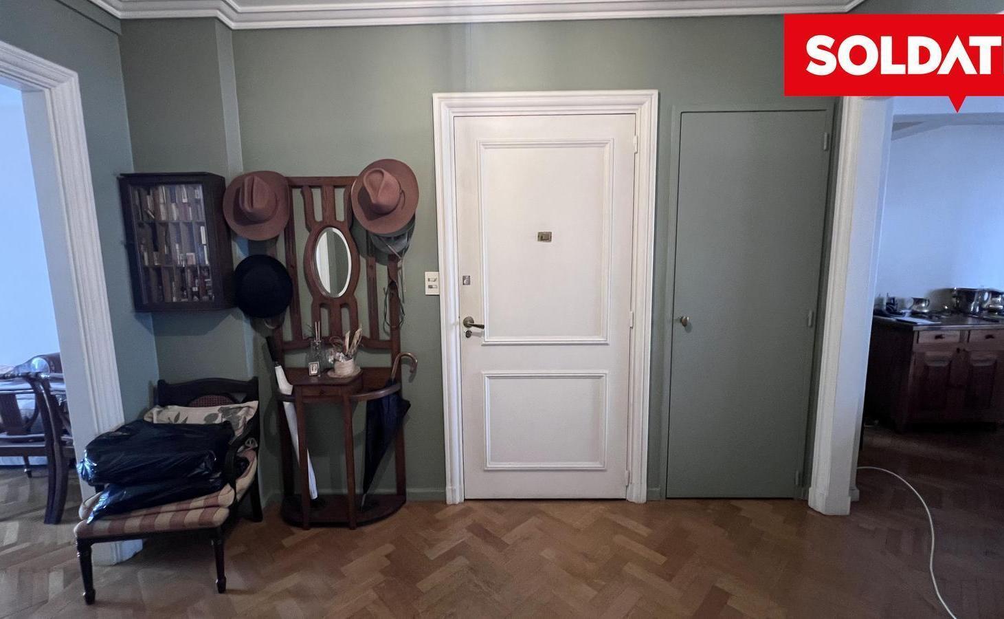 Foto de Venta Departamento 3 amb. Contrafrente, Lav. Cochera y Baulera en, imagen 1