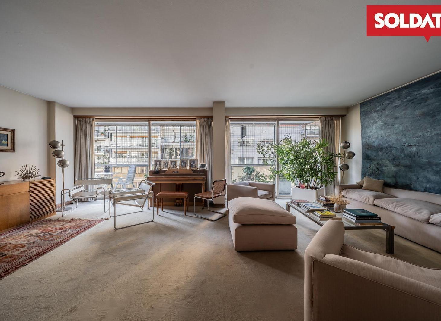 Foto de Venta Departamento 5 ambientes con 2 cocheras en La Isla Recoleta, imagen 5