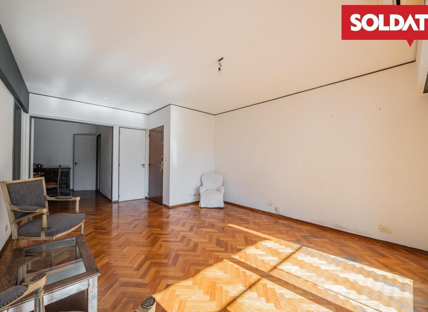 Foto de Venta 4 ambientes con dependencia con cochera y seguridad Recoleta, imagen 2