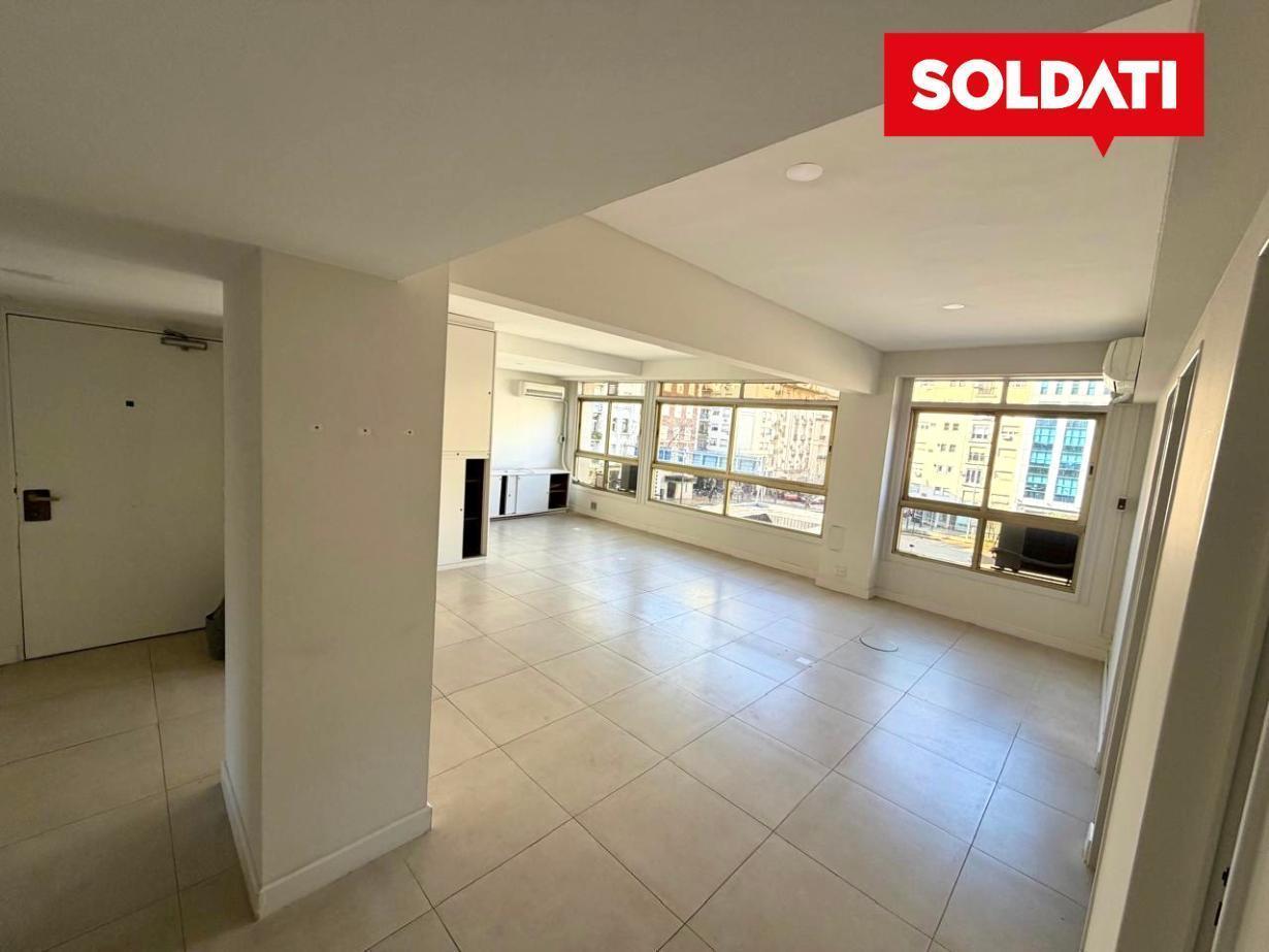 Oficina Comercial Venta 4 ambientes Retiro con Cochera