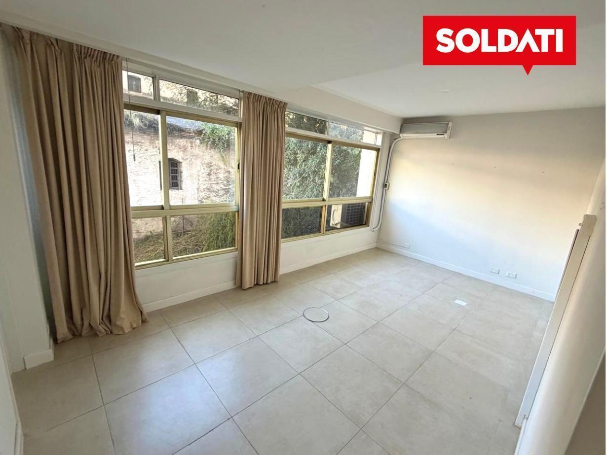 Foto de Oficina Comercial Venta 4 ambientes Retiro con Cochera, imagen 1
