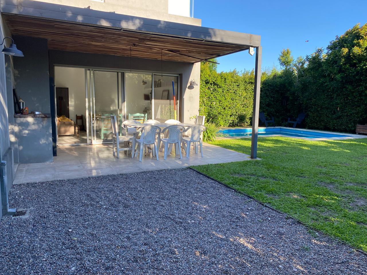 Foto de Alquiler temporal - Casa 6 ambientes - Barrio El Atardecer - Tigre, imagen 1
