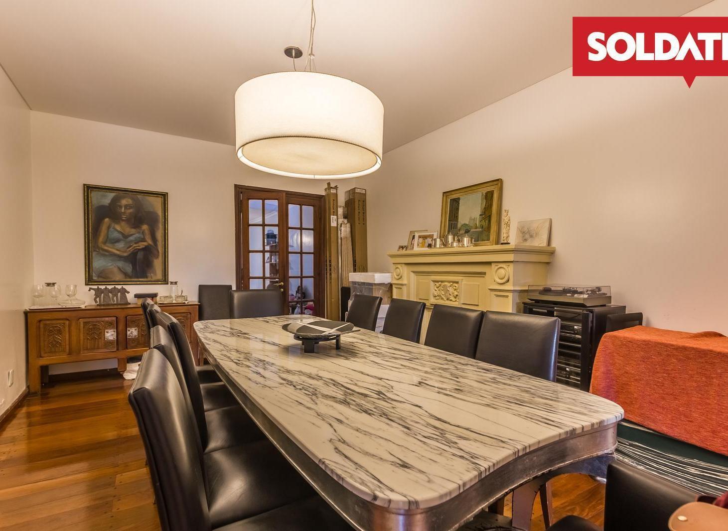 Foto de Venta - Casa 5 ambientes con cochera y piscina - Vicente López, imagen 5