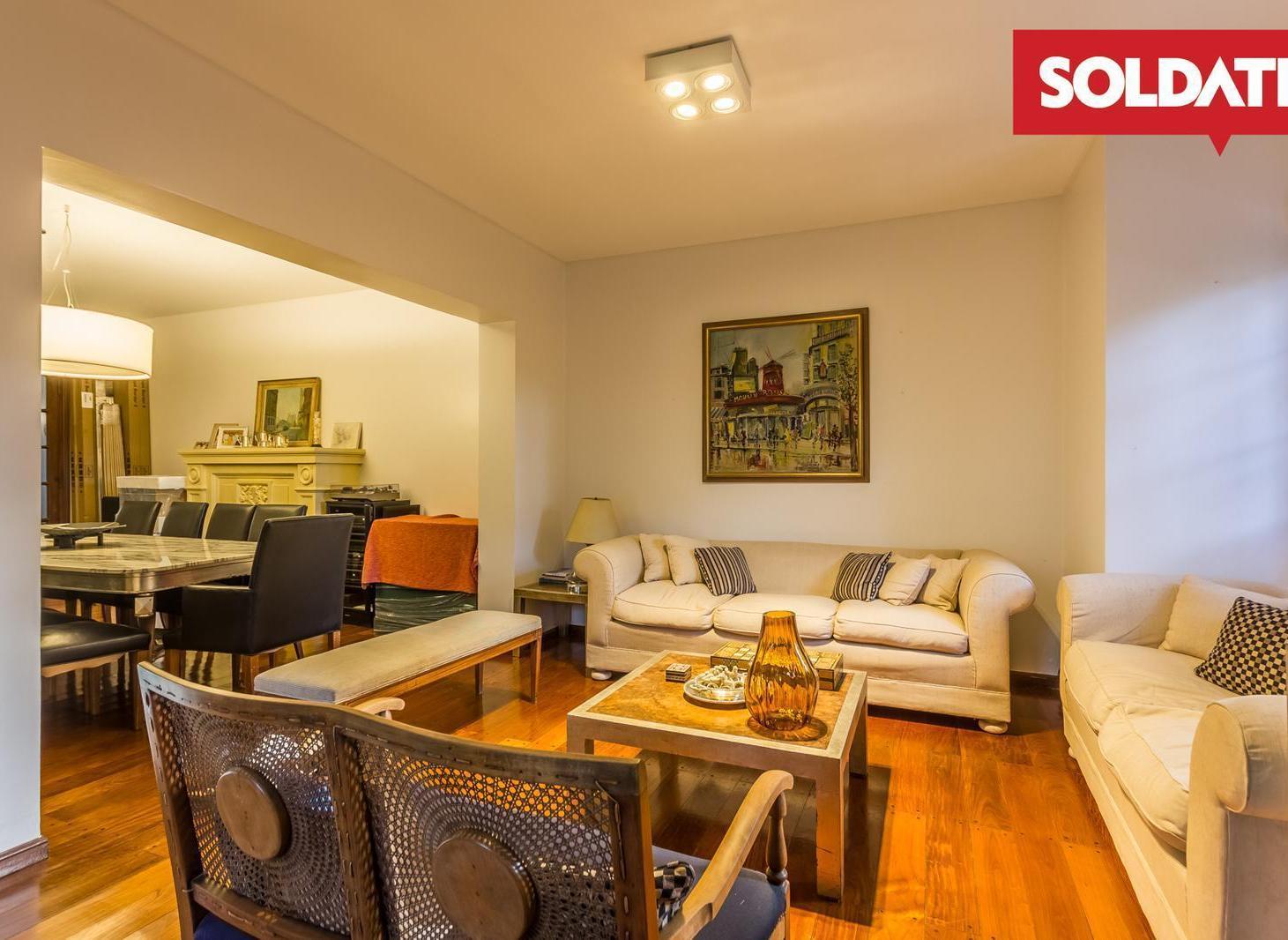 Foto de Venta - Casa 5 ambientes con cochera y piscina - Vicente López, imagen 4