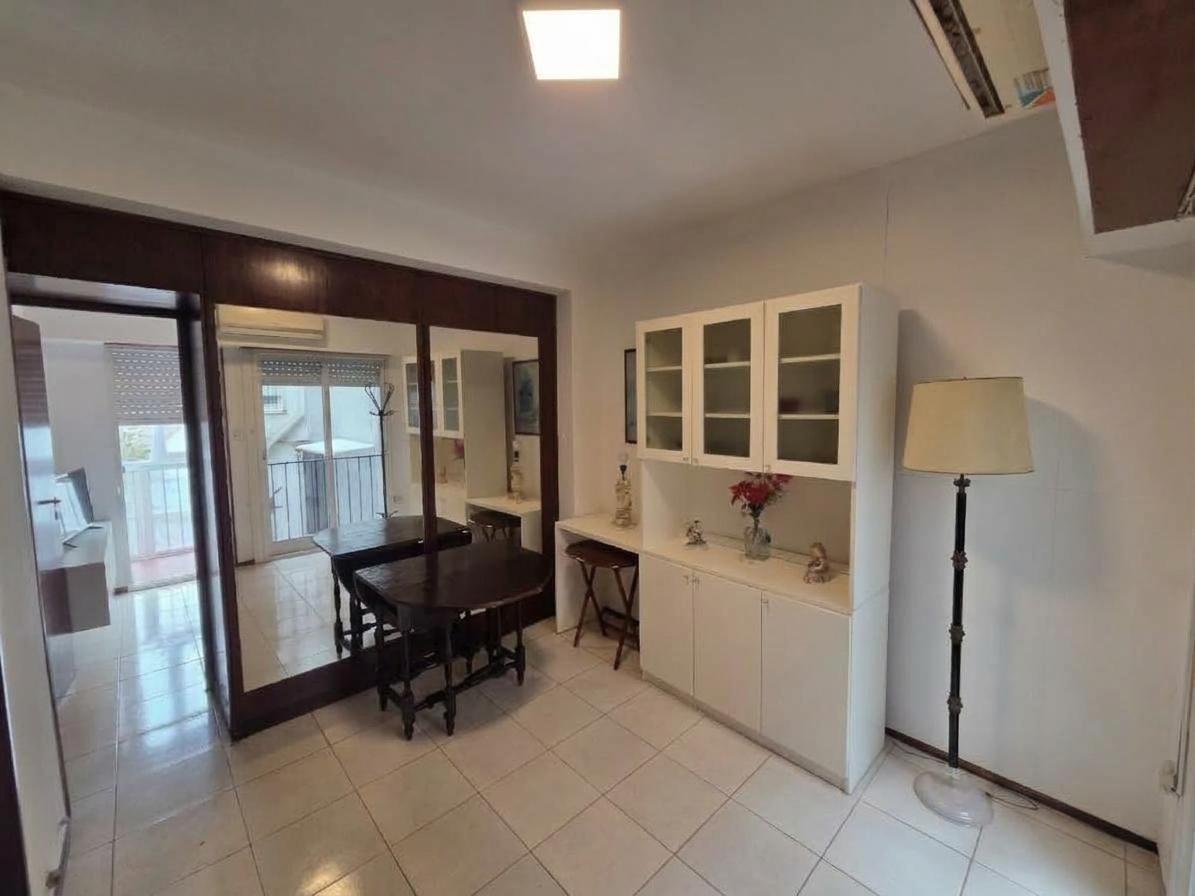 Foto de Venta Departamento dos ambientes en Vicente Lopez a pasos de la Estación, imagen 2